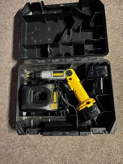 DeWalt DW920 7.2V cordless screwdriver with an adjustable handle, stored in a black hard case along with its charger and battery