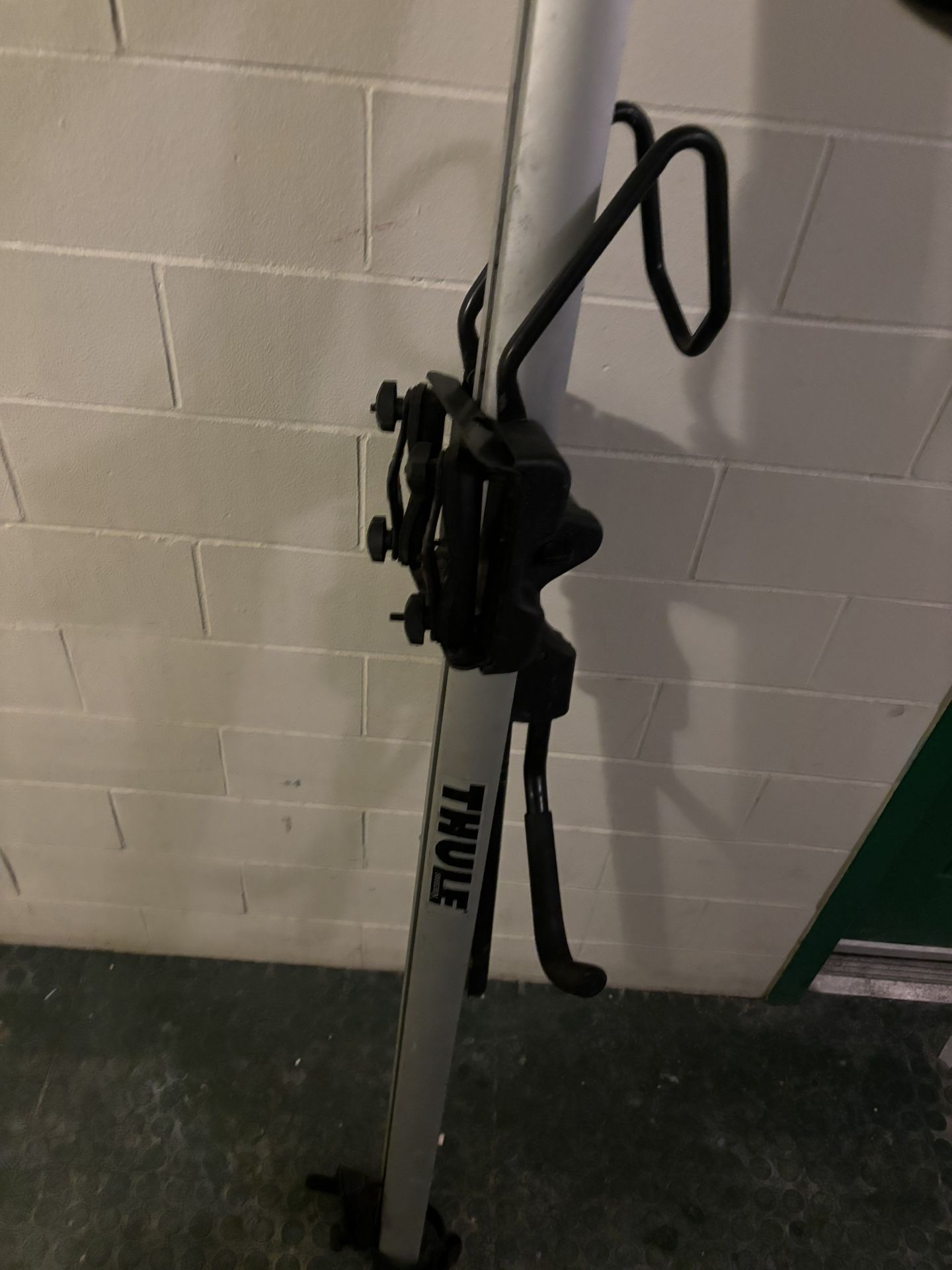 Thule Bile Rack Silver