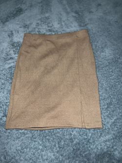 Fashion Nova brown skirt