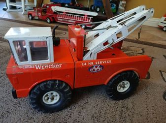 Vintage Mighty Tonka wrecker