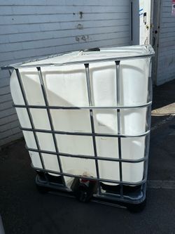 Mobile detail 300 gallon water tank $100 (financing available)