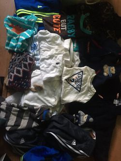 Gently used and some never used or worn New born and 0-24 month old baby boy‘s cloths