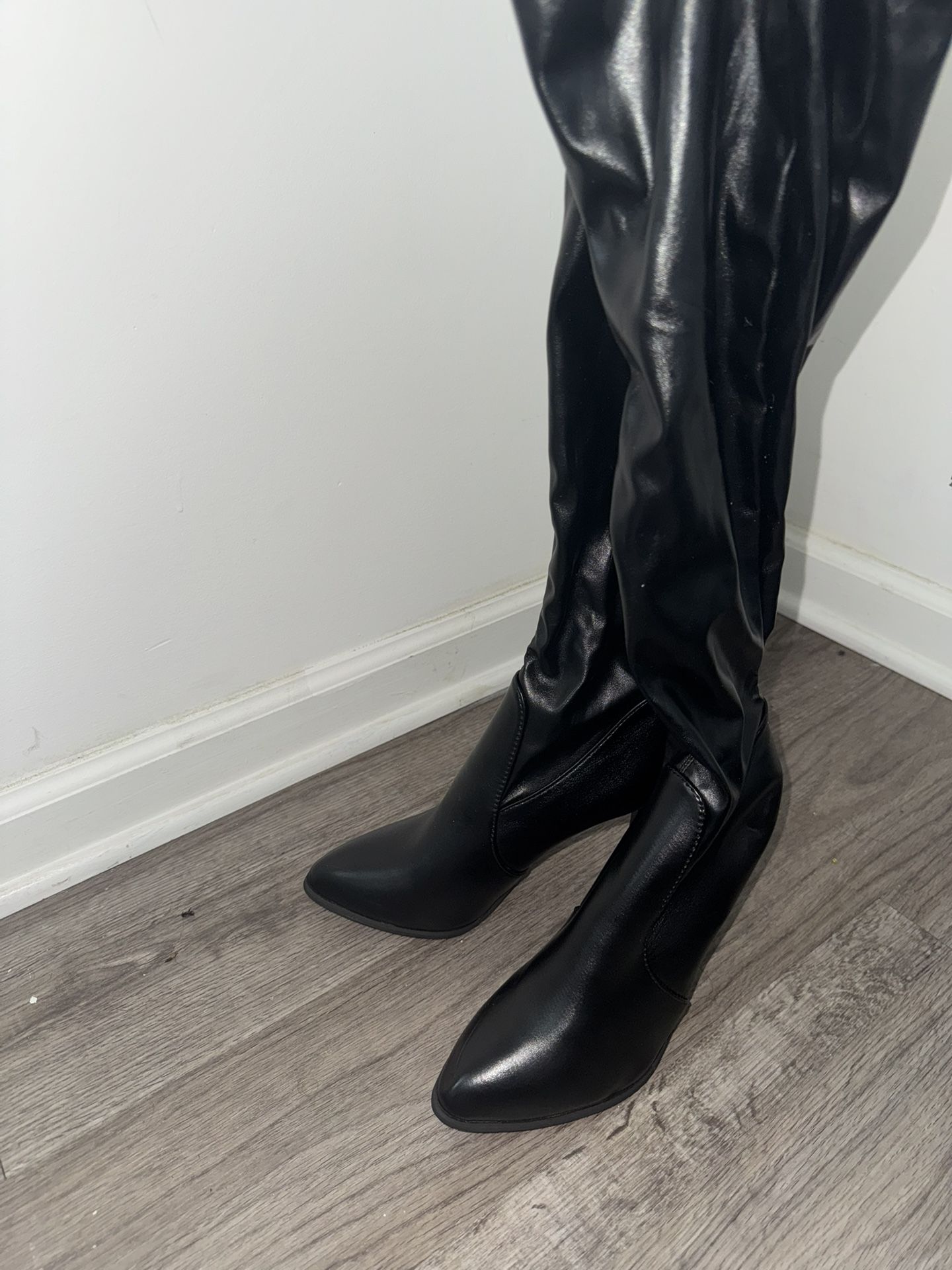 Sleek Black Faux Leather Thigh-High Stiletto Boots – Size 8