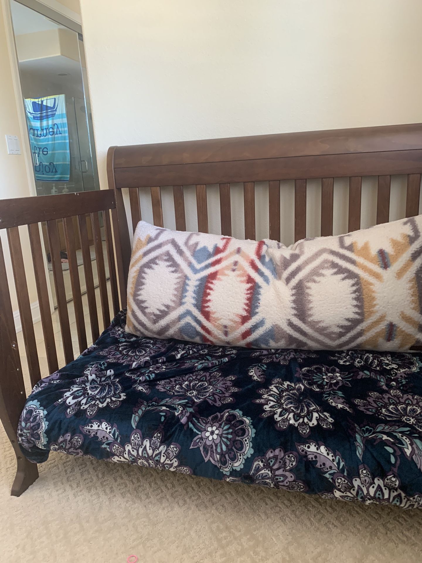 Baby Crib Daybed