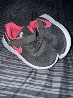 Nike Shoes Size 9T Girls