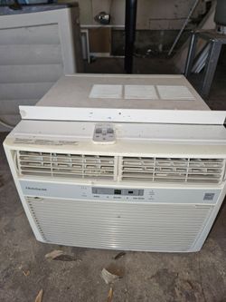 Frigidaire 12000 BTU window air conditioner