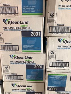 KleenLine Select White Multifold Towels Case