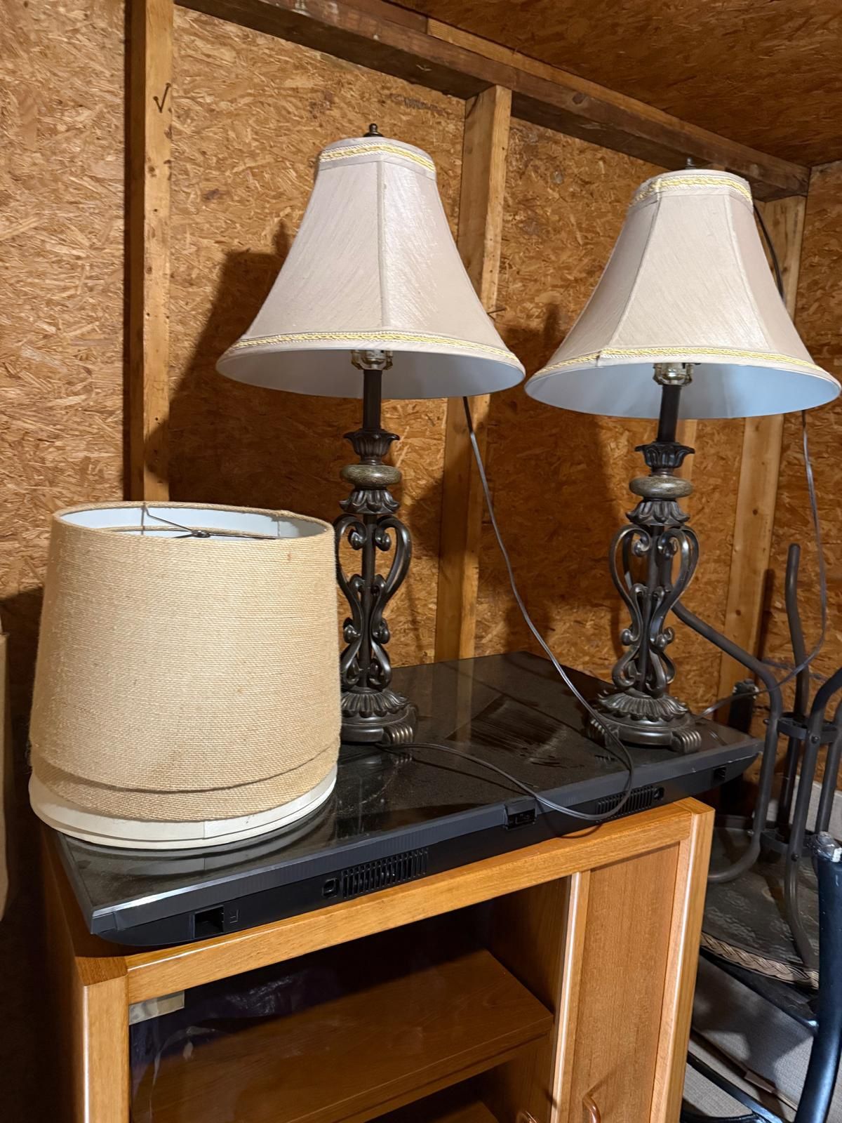 2 Pairs Of Bedside Lamps