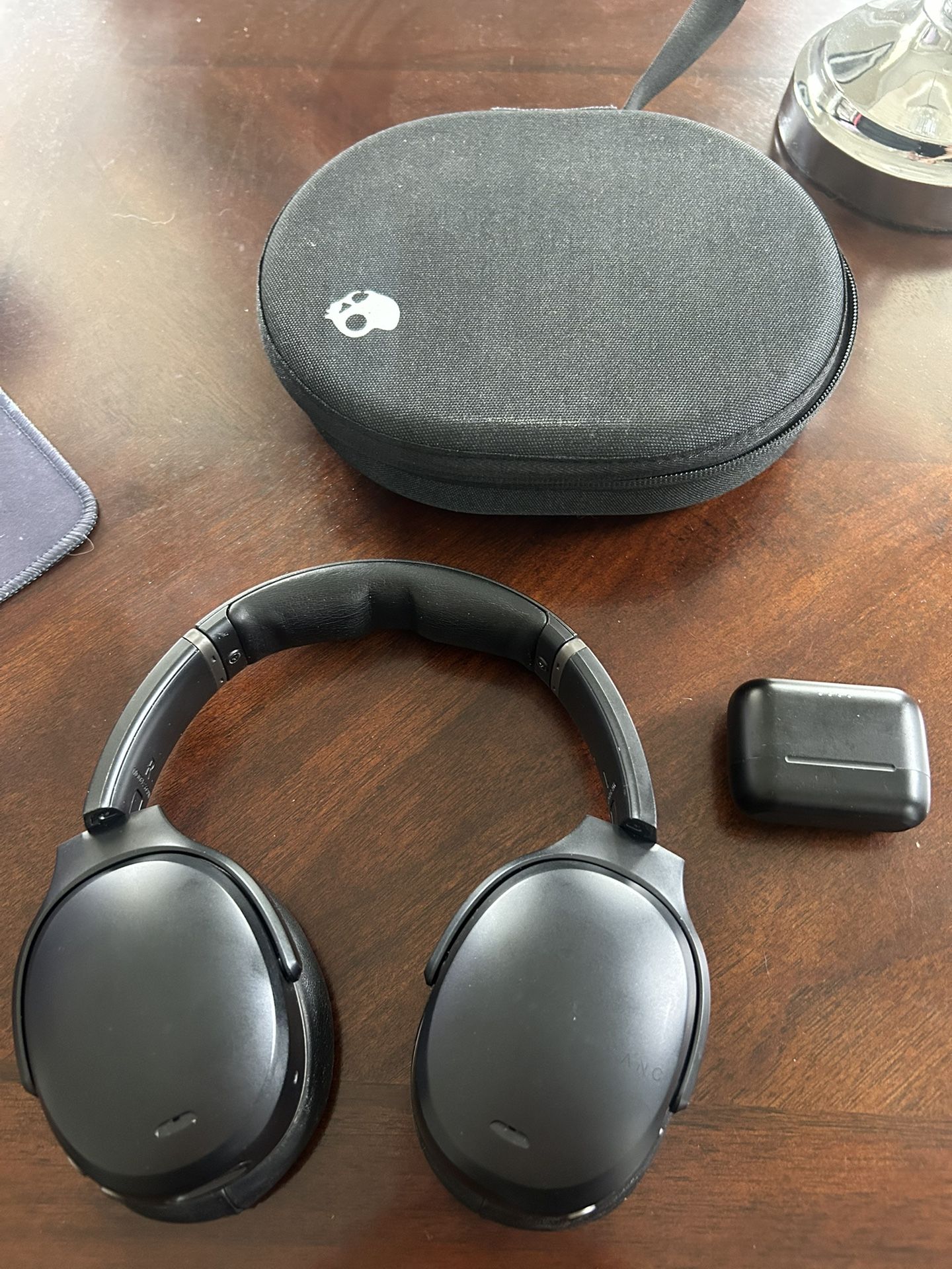 Skull Candy ANC Headset With Tozo Earbuds