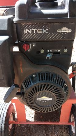 Crary Bearcat Model 70080 8HP Chipper Shredder