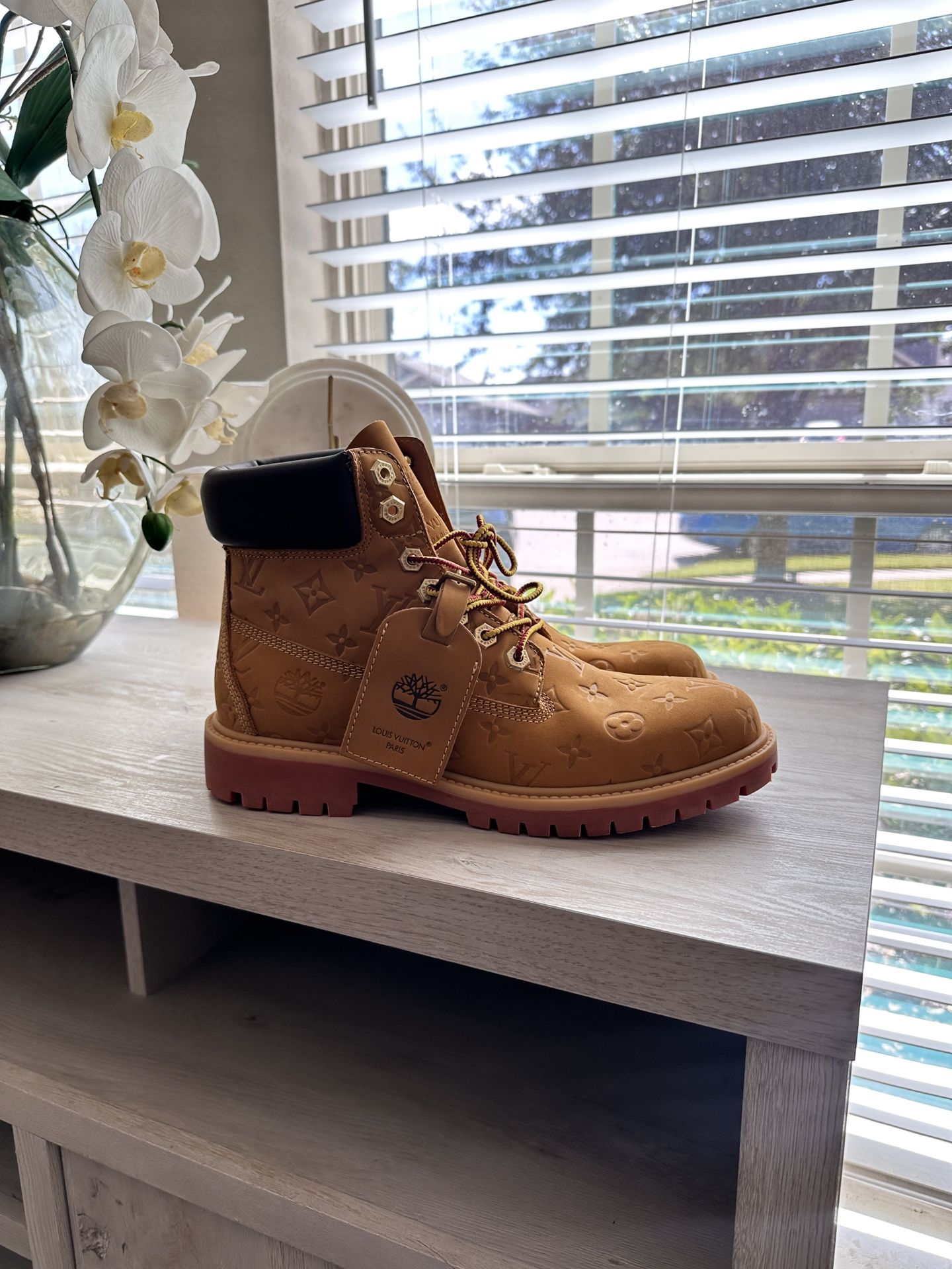 Louis Vuitton x Timberland sz10.5