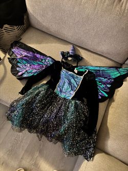 Costume size Small