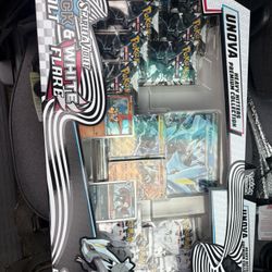 Pokemon Heavy Hitters Premium Collection