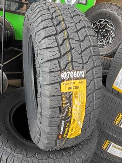 SET DE LLANTAS NUEVAS HEADWAY AT 265 70 17