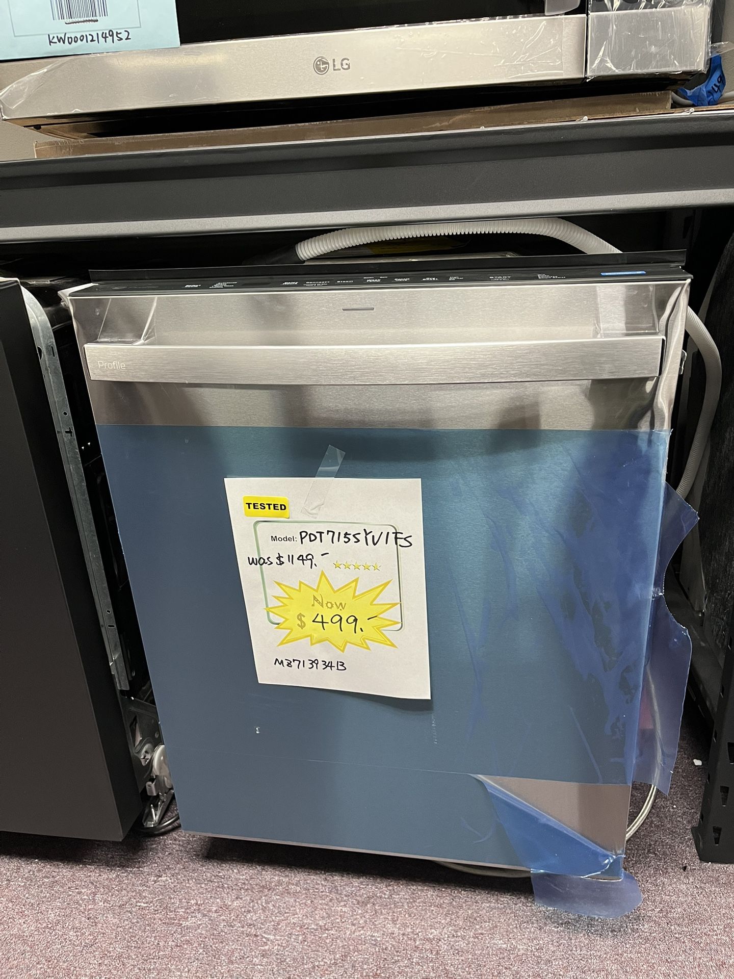 24’ Dishwasher GE Profile With 3rd Top Rack Stainless Steel New Scratch Dents