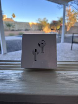 New Sealed 4th Generation Wireless In-Ear Headphones Active Noise Cancellation