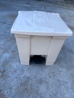 Trash Cans
