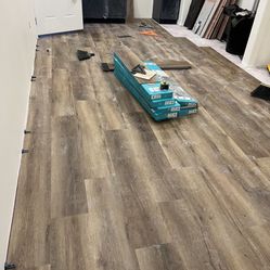 Vinyl Laminate Flooring