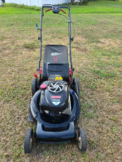 Craftsman 22" Self-propelled Lawn Mower