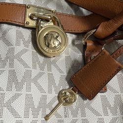 Auth Michael Kors MK Monogram