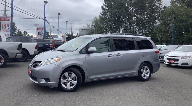 2012 Toyota Sienna