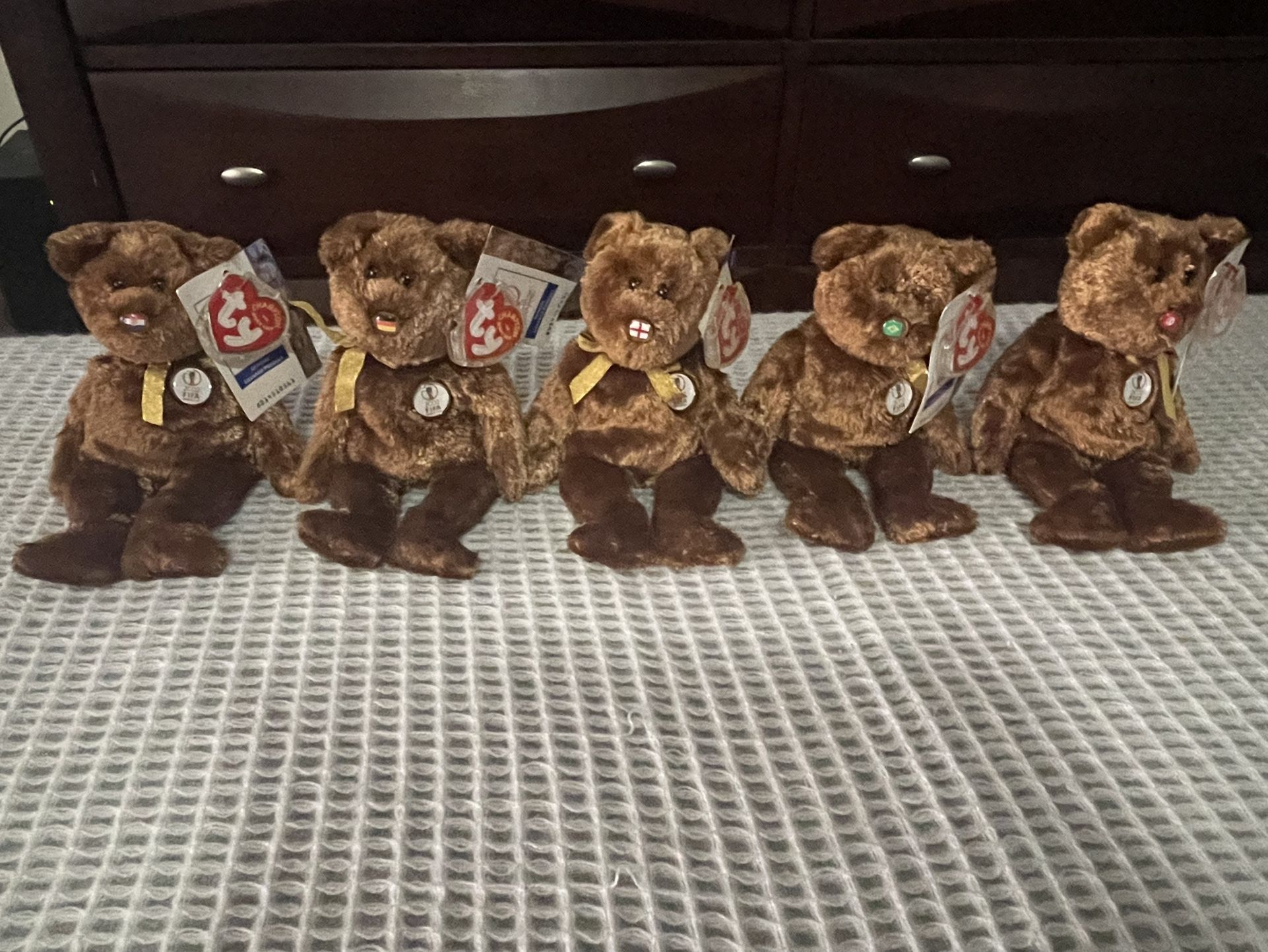 Ty Beanie Babies Champion FIFA Bears