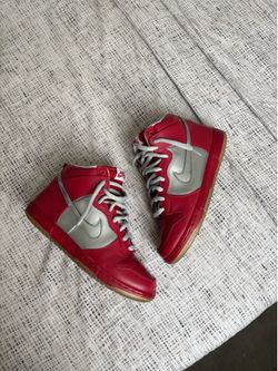 Nike sb Morn and Mindy’s size 9.5