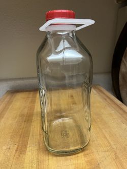 Vintage Sturdy Half Gallon Glass Jug With Handle