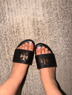 Tory sandals