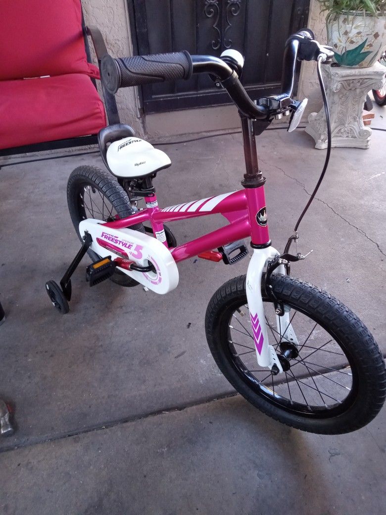 Small Bike ROYALRIDER TIRES SIZE 16 LIKE NEW 