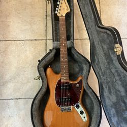 Fender MIM Mustang 90 (Brand New) w/ TKL Hardshell Case