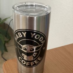 Custom tumbler -Baby Yoda