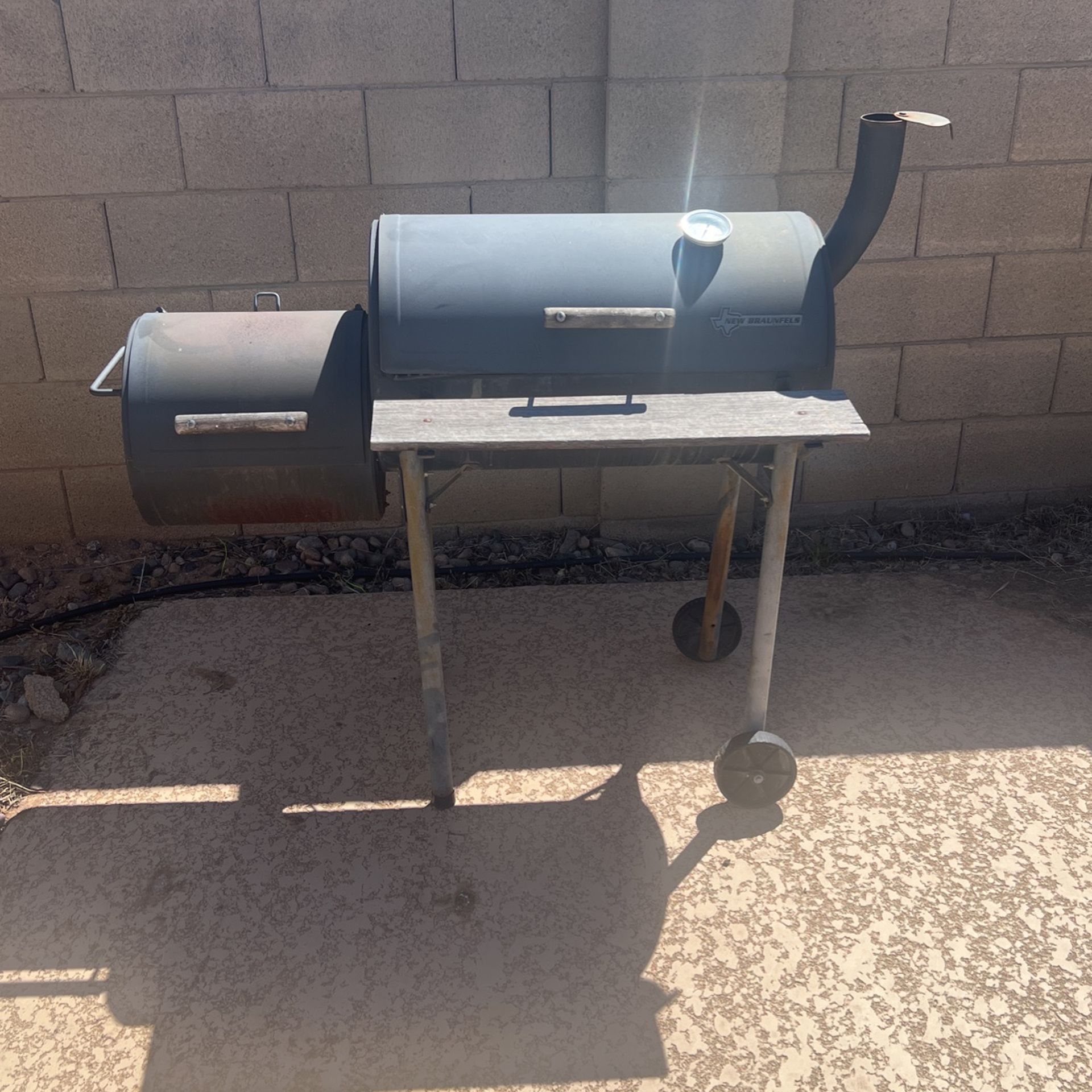 Smoker and Charcoal Starter