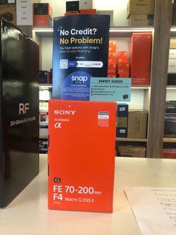 Sony 70-200mm F4 Macro G OSS II Lens