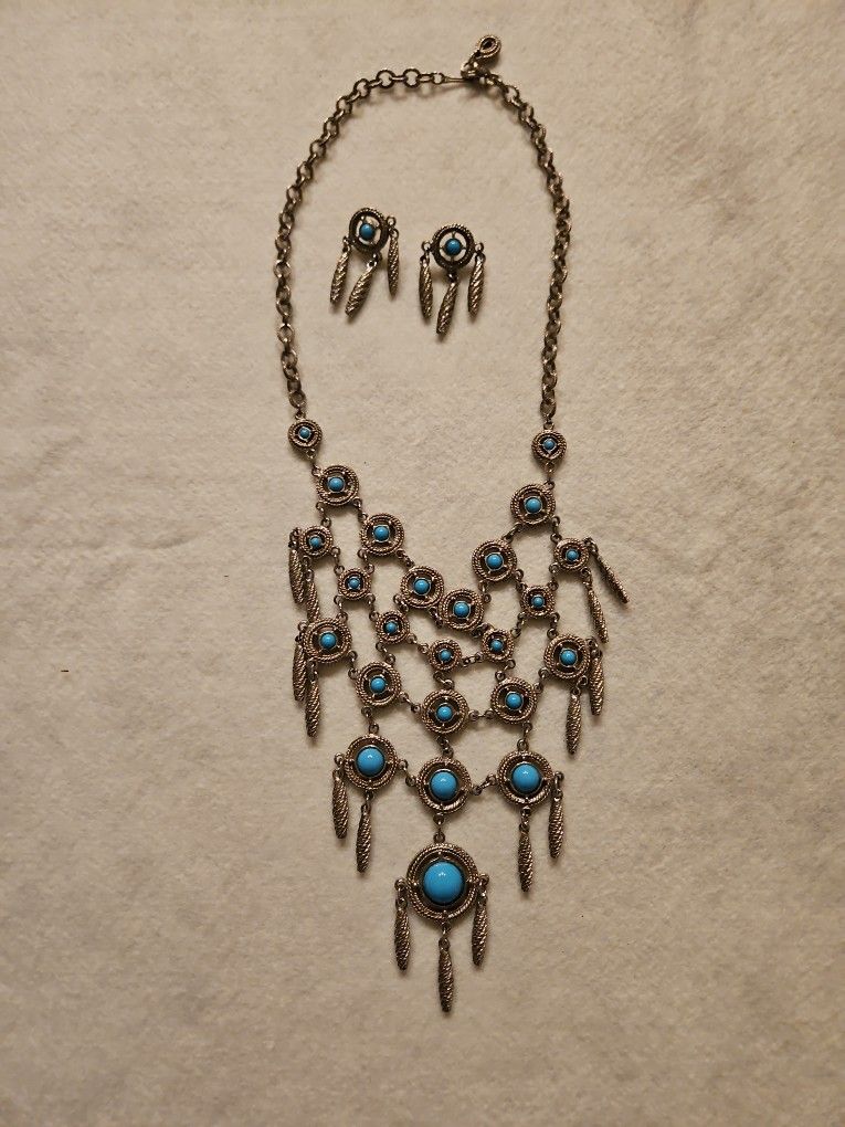 Vintage Silverstone & Turquoise like Bib Necklace & Earrings