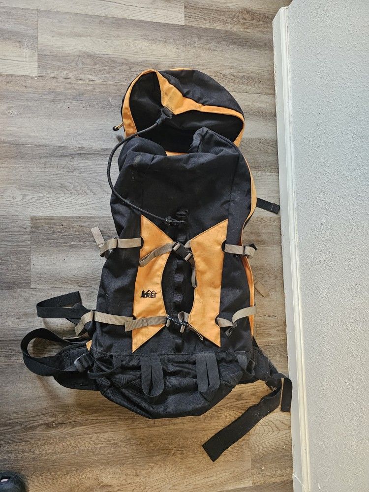 Rei Day Backpack