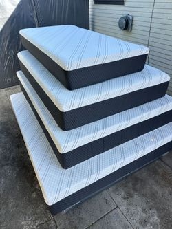King Size Mattress Pillow Top 12"new