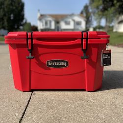 Red Grizzly Cooler 40 Quart