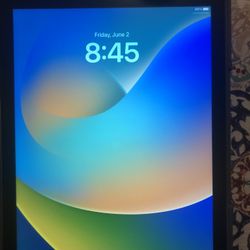 Apple iPad 5th Generation Unlocked Like New!