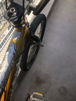 Used yellow bike
