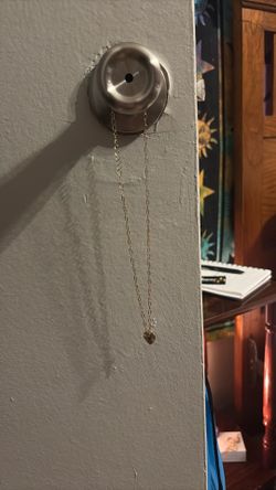 20 inch gold necklace with heart pendant