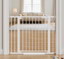Adjustable pet gate - 49” wide. Puerta de seguridad para mascotas
