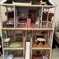 KidKraft Doll House with 13 Piece Accessory Set