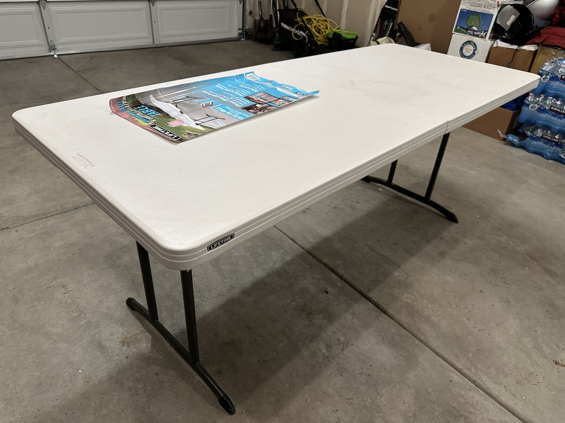 Costco foldable table 6 Foot (Lifetime Brand) 