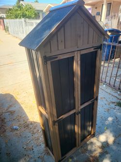 Outdoor Garden Tool Shed
