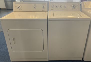 White Kenmore Classic Style Washing Machine and Electric Dryer Set (0-0054)