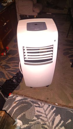 Portable air conditioner