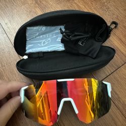 Sports sunglasses