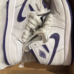 Jordan 1 White/CourtPurple