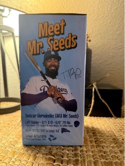 Tossing Bobblehead Teoscar Hernandez